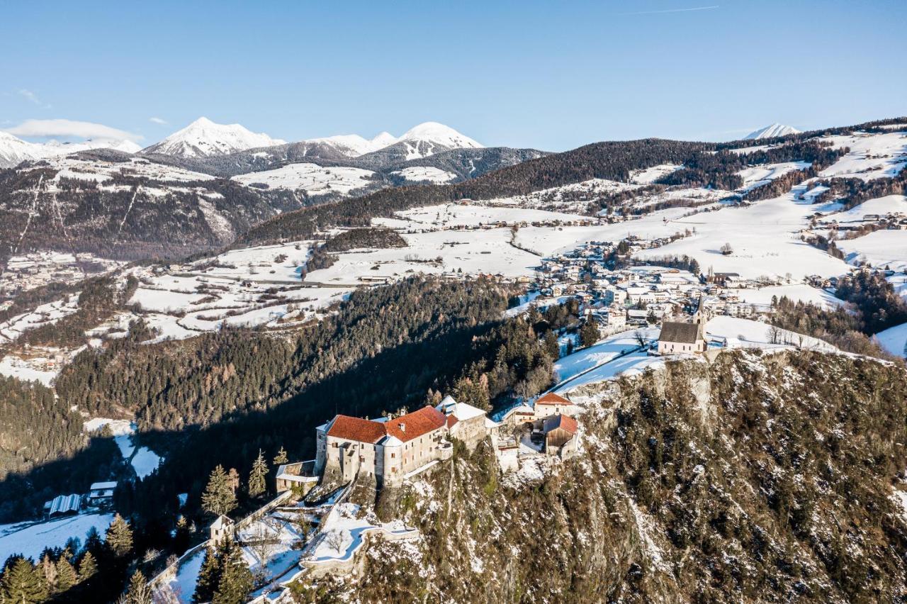 Landhotel Gasthof Zum Loewen Rodengo Bagian luar foto