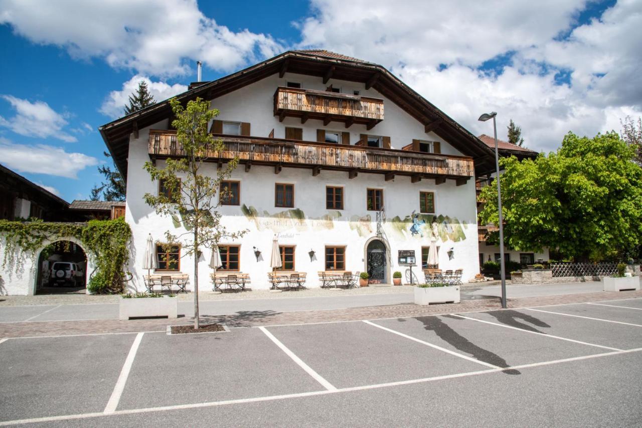 Landhotel Gasthof Zum Loewen Rodengo Bagian luar foto